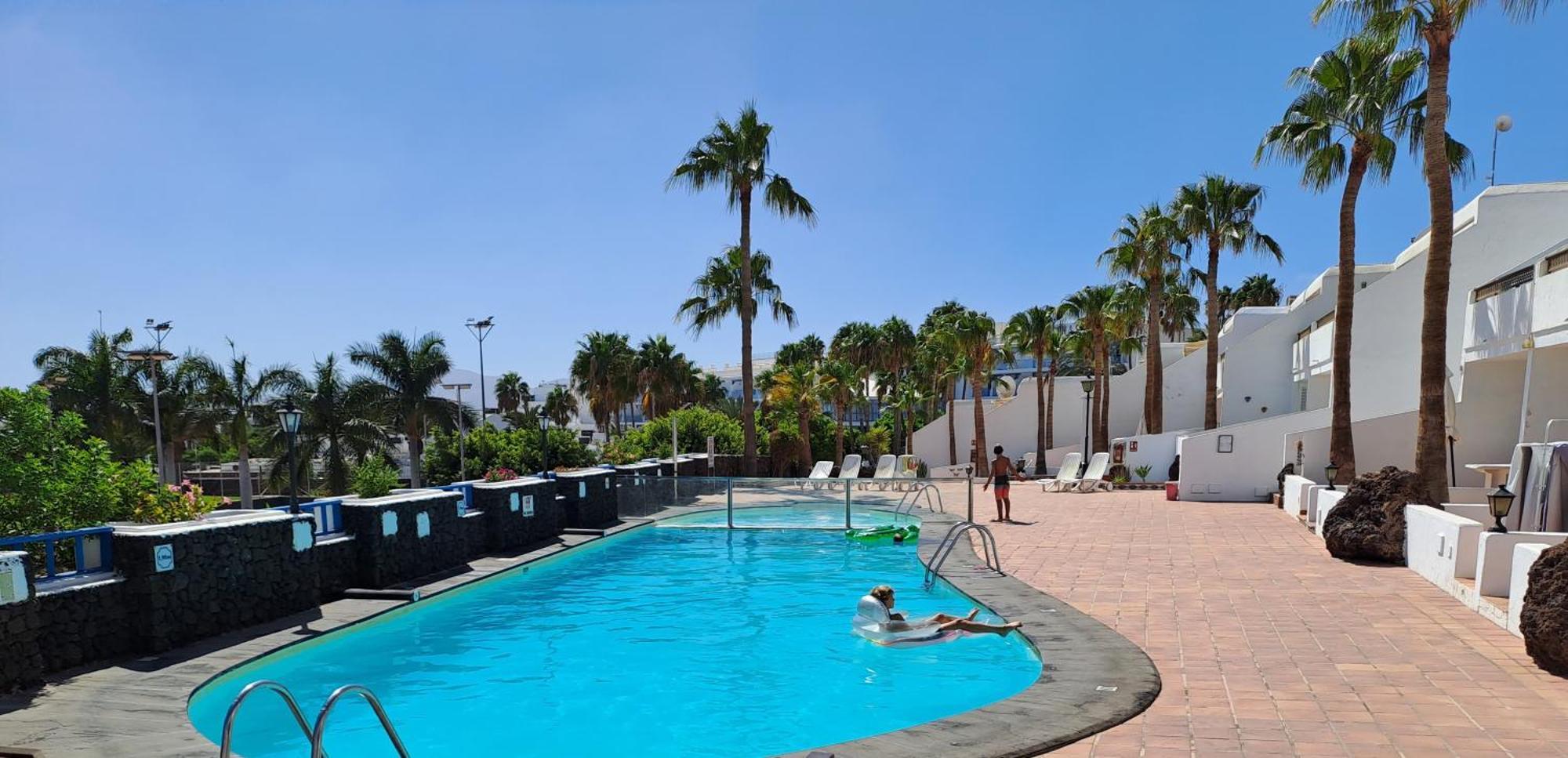 Club Del Mar Duplex Apartment ปูแอร์โตเดลคาร์เมน ภายนอก รูปภาพ